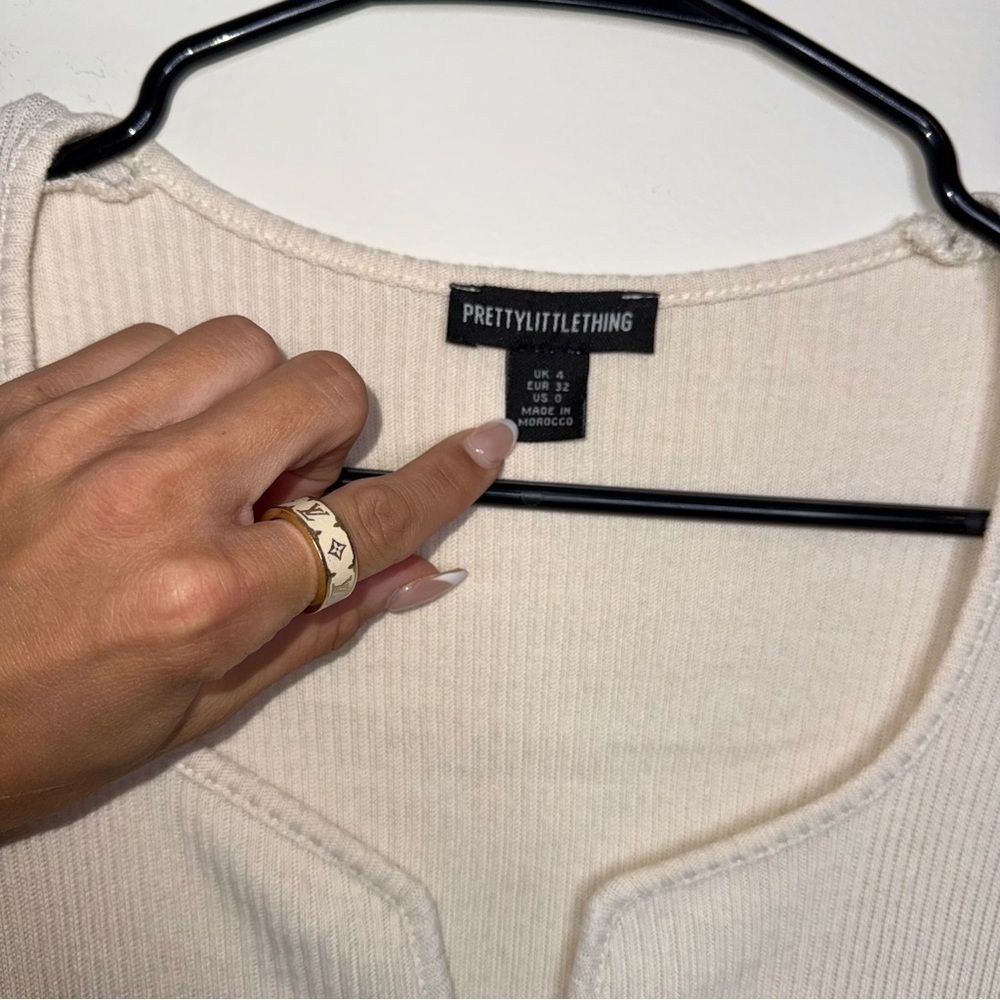 🖤PrettyLittleThing Off-White Ribbed Sweater Dress - Picture 3 of 4